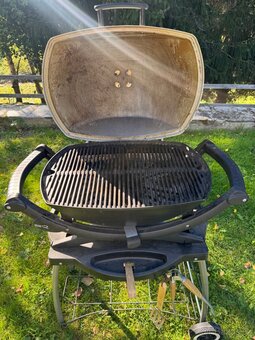 Gril Weber na uhli - 2
