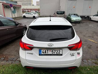 i 40 combi manuál r.v.2015 najezd 219.000 km - 2