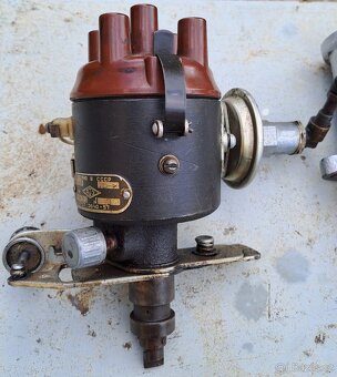Gaz 21. Rozdělovač - 2
