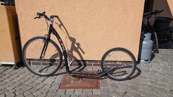 Kotka tour fun - jak nova - 2