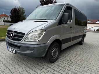 Mercedes Sprinter 211 9 míst - manuál 2.2 CDI 110kw HEZKY - 2