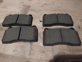 Brzdové destičky Brembo Megane 3, Lancer, Volvo S60, V 70 - 2