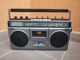STEREO RADIO CASSETTE RECORDER PANASONIC RQ-4050LJ. - 2