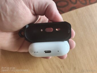 Apple AirPods Pro (2. generace) - 2