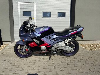 Honda CBR 600F - 2