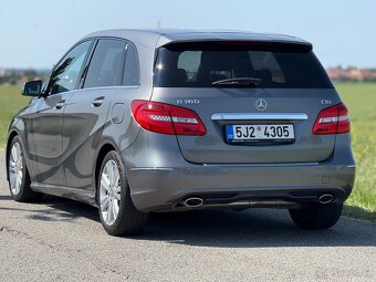 Mercedes Benz B 180d W246 - 2