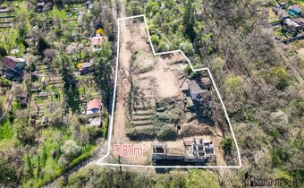 Prodej vily s rozsáhlým pozemkem 5 181 m² , ŽELEŠICE - 2