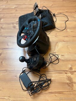 Logitech g29 + řadící páka - 2