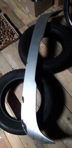 Střešní nosič a zadní spojler Skoda Felicia - 2