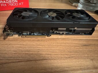 GIGABYTE Radeon RX 7800 XT GAMING OC 16GB - 2