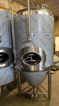 Prodám CK tank různé objemy (500, 1000, 2000 l) - 2