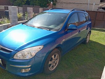 Prodám Hyundai i30 Combi - 2