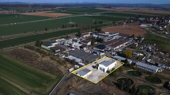 Pronájem komerčních prostor 2720 m2, Černožice - 2