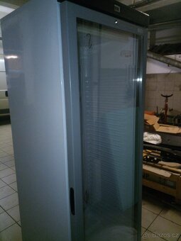 Chladící vitrína, Lednice - 2