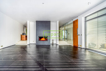 Vícegenerační samostatná vila 636m2, s pozemkem 2478m2, Koun - 2