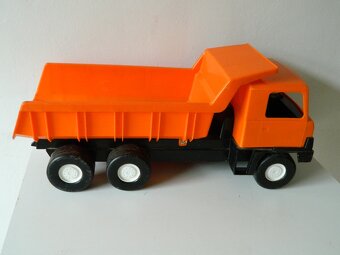 Auto na písek TATRA 815 - 2