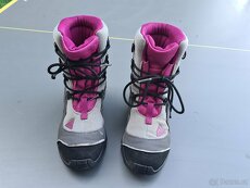 Zimní vysoké dívčí boty Adidas vel.34 - 2