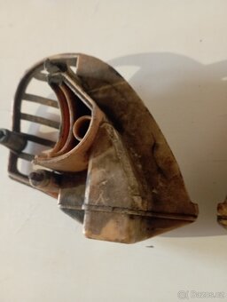 Kryty karburace originál S22 stadion - 2