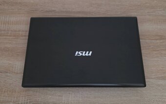 MSI GE620DX (i5-2410M, 8 GB RAM, 120 GB SSD, GT 555M) - 2