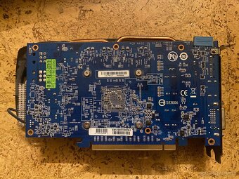 Grafická karta Gigabyte Radeon HD 7850 2GB - 2