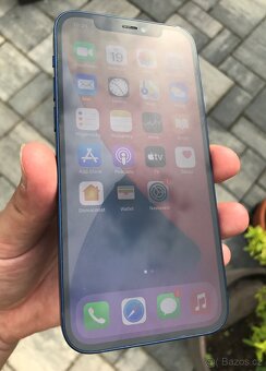 iPhone 12 64Gb v hezkém stavu, modrý... - 2