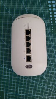 Prodám Unifi Dream Router - 2