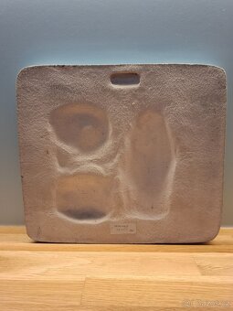 Reliéf nádobí - 2