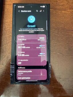 Samsung Z Flip 4 - 2