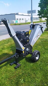 Štěpkovač,drtič dřeva ,štěpka - 2