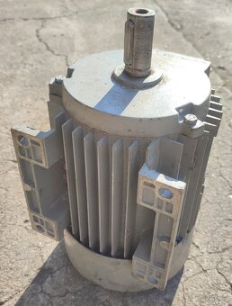 Elektromotor 1.5 kW 1400 ot./min. - 2