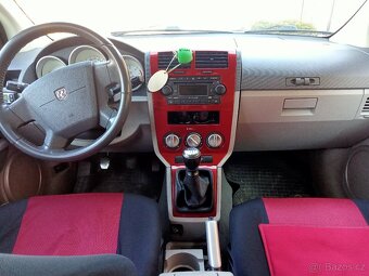 Dodge Caliber - 2