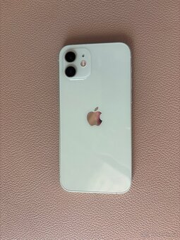 Iphone 12 64GB zelený - 2