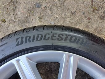 NOVÁ 245/45 R19 letní originál Alu sada na Audi A6 - 2