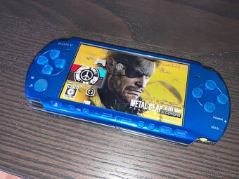 PSP 3000 Blue - 2