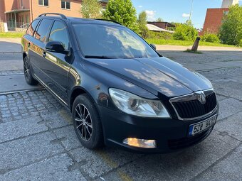 Škoda Octavia II 1.6 TDI lehce bouraná, plně pojízdná - 2