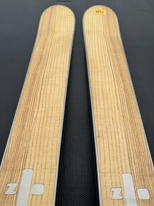 Luxusní lyže ZAI Wood 150 cm, Swiss handmade, TOP Stav - 2