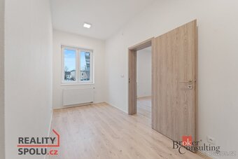 Pronájem, byty/2+kk, 30.3 m2, Říční 2368/5, Předměstí, 56802 - 2