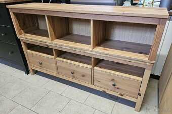 TV stolek Ikea Hemnes+ závěsná police - 2