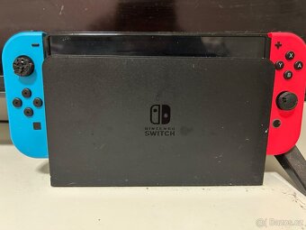 Nintendo Oled + 3best hry N1 - 2