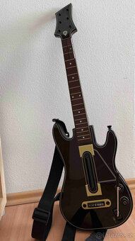 Prodám kytaru pro Guitar Hero - 2
