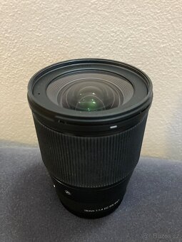 Sigma 16mm f/1,4 DC DN Contemporary Sony E - 2