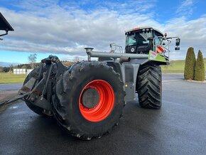 Claas Xerion 4000 - 2