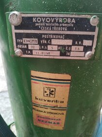 Tlakový postřikovač Nezmar - 2