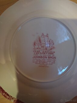 Anglický porcelán č.15 dezertní talíře - 2