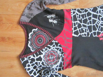 Šaty vel. M/L, 100% bavlna, zajímavý design, délka 100 cm - 2
