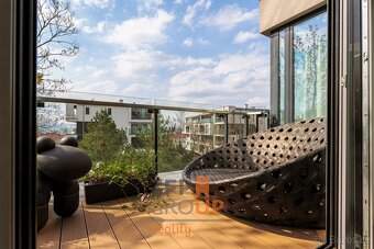 Pronájem luxusního nadstandardního bytu 3+kk, 156,23 m2 - me - 2