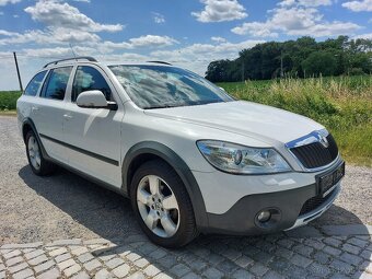 Škoda Octavia Scout 2,0TDi 103kW 4x4 AUTO A/C - 2