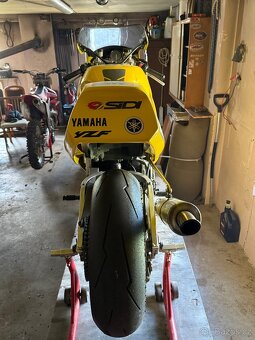 Yamaha Yzf 750 - 2