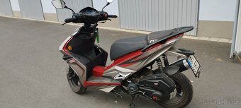 Skútr Monza 125 - 2