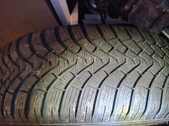 Zimní pneu 205/65 R15 - 2